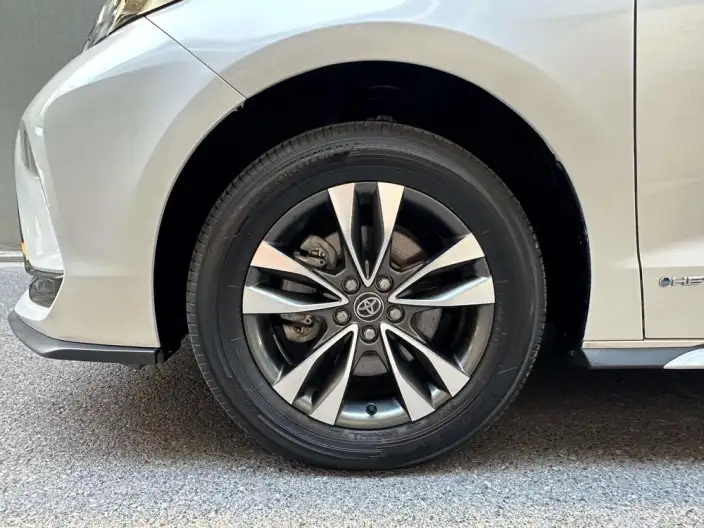 Granvia 2024 Model Intelligent Hybrid 2.5L 4WD Noble PLUS Edition – фото 7
