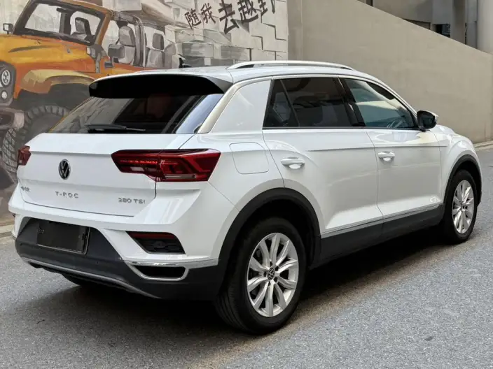 Volkswagen T-Roc 2021 Model 280TSI DSG 2WD Elite Zhilian Edition – фото 6