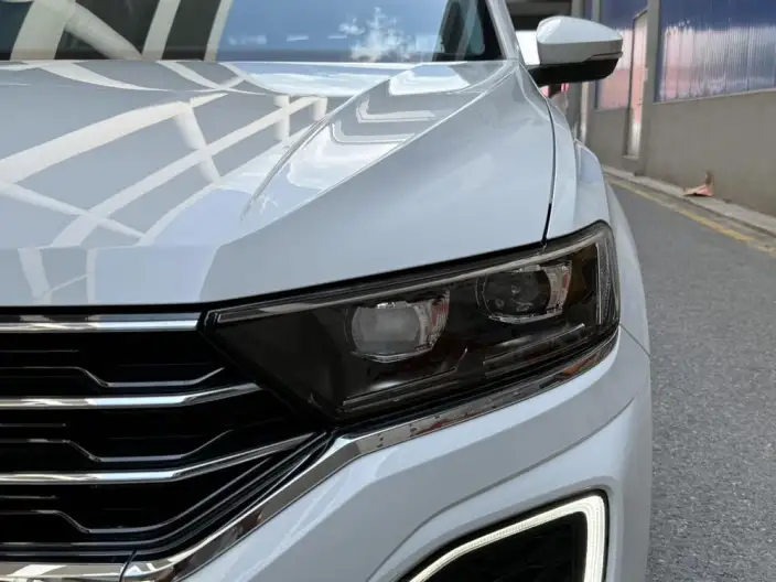 Volkswagen T-Roc 2021 Model 280TSI DSG 2WD Elite Zhilian Edition – фото 9