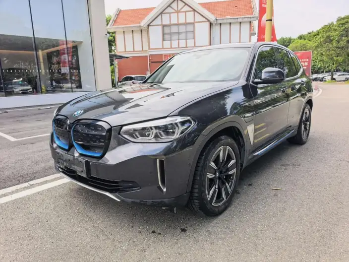 BMW iX3 2021 Model Leading Model – фото 1