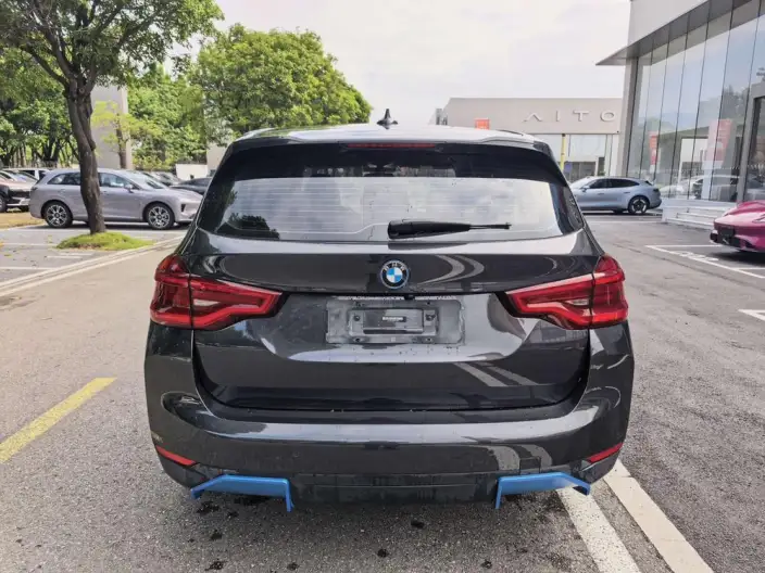 BMW iX3 2021 Model Leading Model – фото 5