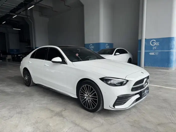 Mercedes-Benz C-Class 2022 Model C 260 L Sports Edition – фото 3