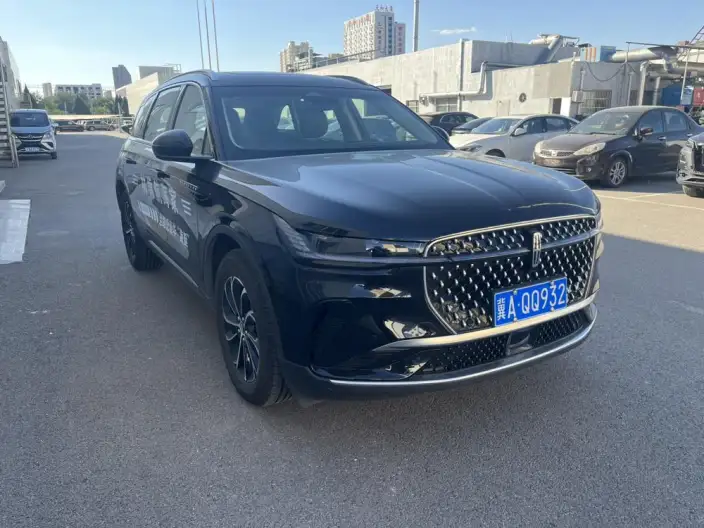 Nautilus 2026 Model 2.0T 2WD Voyage – фото 3