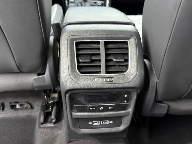 Volkswagen Tayron 2023 280TSI 2WD Luxury Plus Advanced – фото 16