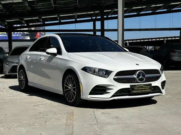 Mercedes-Benz A-class 2022 Model Facelift A 180 L Sports sedan – фото 3