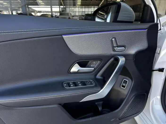 Mercedes-Benz A-class 2022 Model Facelift A 180 L Sports sedan – фото 9