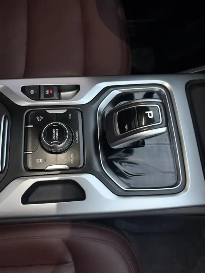 Geely Haoyue 2020 Model 1.8TD DCT Enterprising Model – фото 6