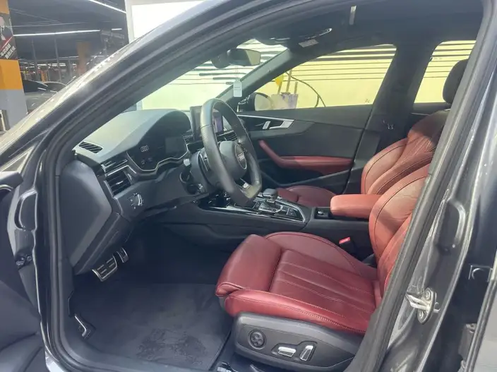Audi A4 L 2024 Model 40 TFSI Luxury Dynamic Model – фото 9