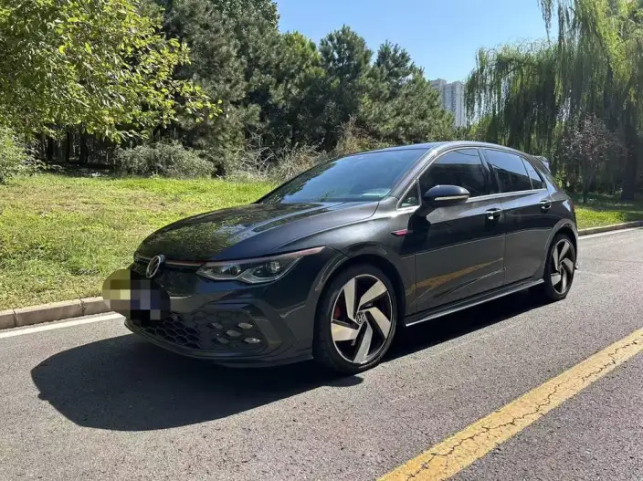 Volkswagen Golf GTI 2021 Model 380TSI DSG GTI – фото 1