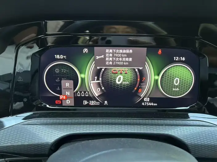 Volkswagen Golf GTI 2021 Model 380TSI DSG GTI – фото 10