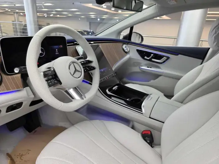 Mercedes-Benz EQE 2025 Model EQE 500 4MATIC Pioneer Edition – фото 7
