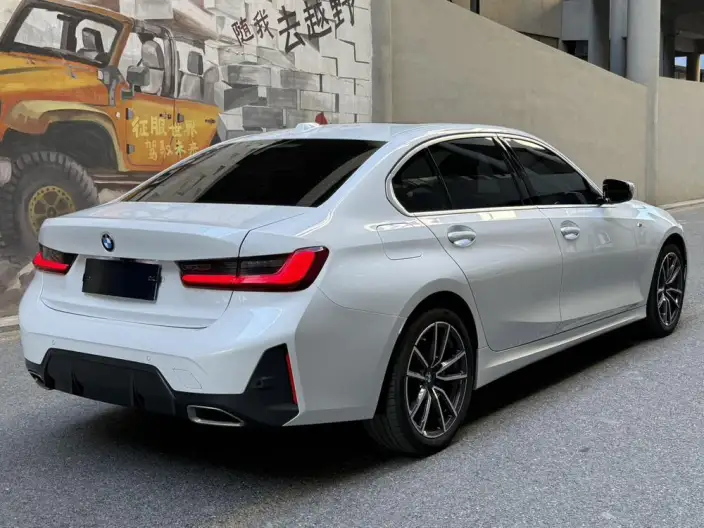 BMW 3 Series 2023 Model 320Li M Sports Set – фото 6