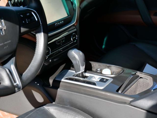Maserati Ghibli 2014 3.0T Base – фото 29