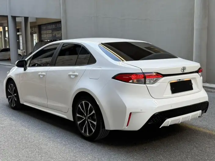 Toyota Levin 2022 Model 185T CVT Sports Edition – фото 4