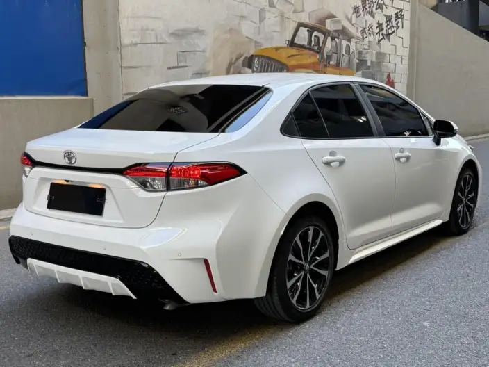 Toyota Levin 2022 Model 185T CVT Sports Edition – фото 6