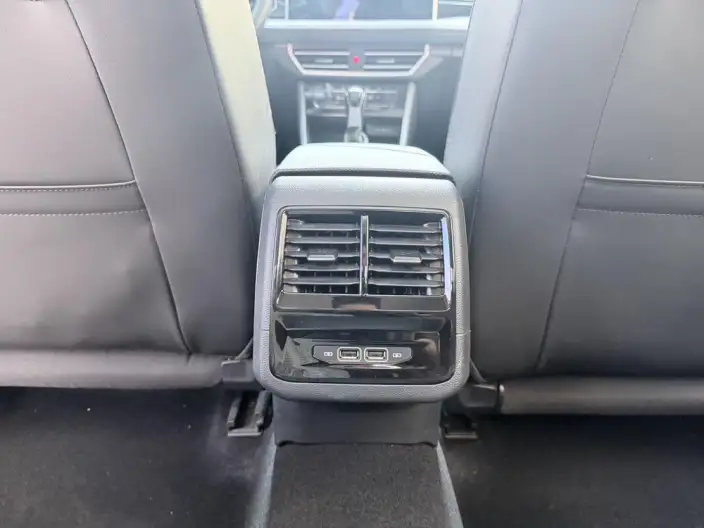 Volkswagen Sagitar 2023 Model 280TSI DSG Beyond Edition – фото 8