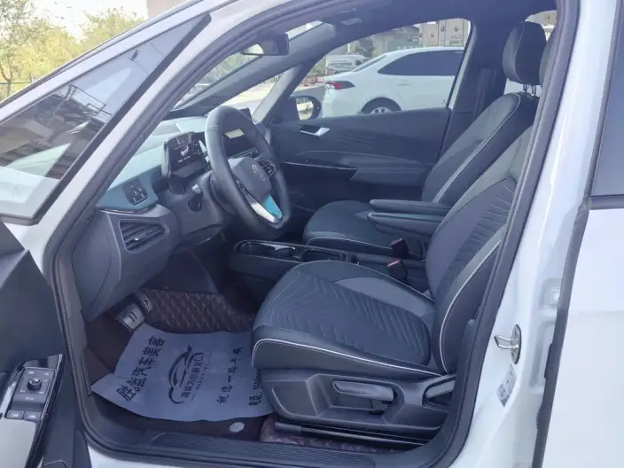 Volkswagen ID.3 2023 Model L Class Model Pure Smart Edition – фото 9
