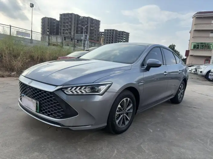 BYD Qin PLUS DM 2024 Model Honor Edition DM-i 55KM Leading Model – фото 1