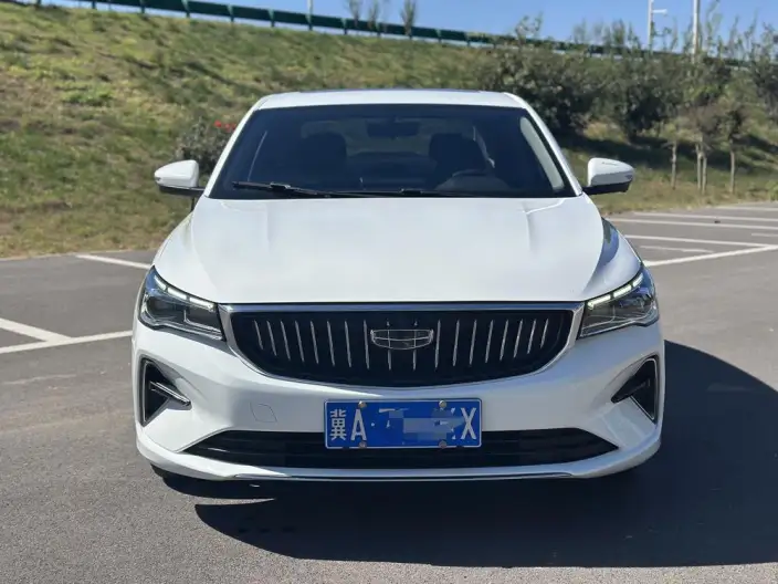 Geely Emgrand 2022 Model No. 4 Gen 1.5L CVT Noble Model – фото 2
