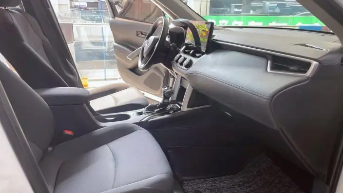 Toyota Corolla Cross 2024 Model 2.0L CVT Pioneer Edition – фото 7
