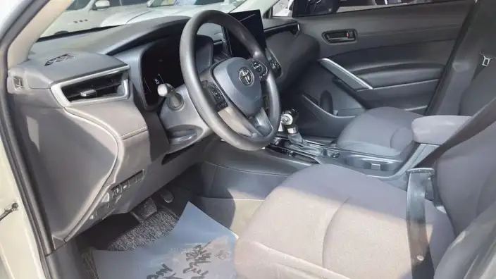 Toyota Corolla Cross 2024 Model 2.0L CVT Pioneer Edition – фото 10