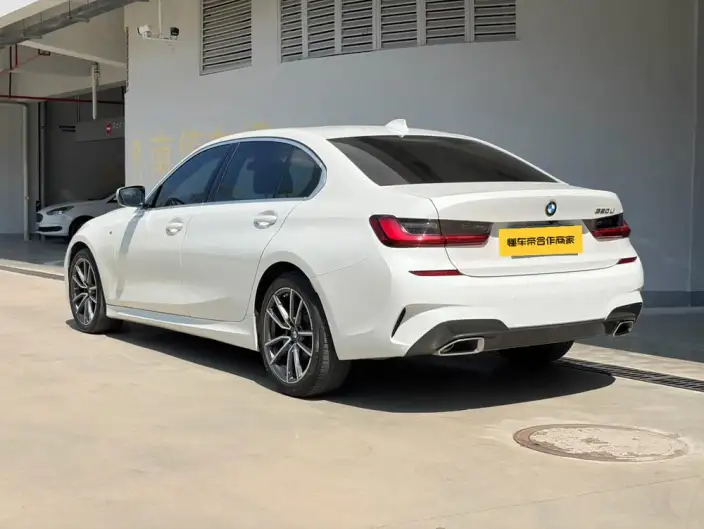 BMW 3 Series 2022 Model 320Li M Sports Set – фото 4