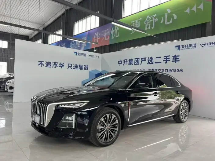 Hongqi H5 2026 Model 2.0T Automatic Flag Ling Pro Edition – фото 1