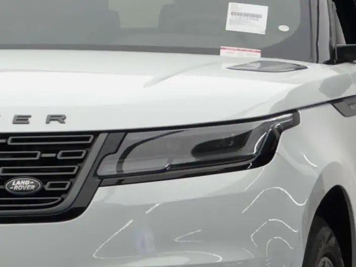 Range Rover Velar 2026 Model 250PS Dynamic SE – фото 4