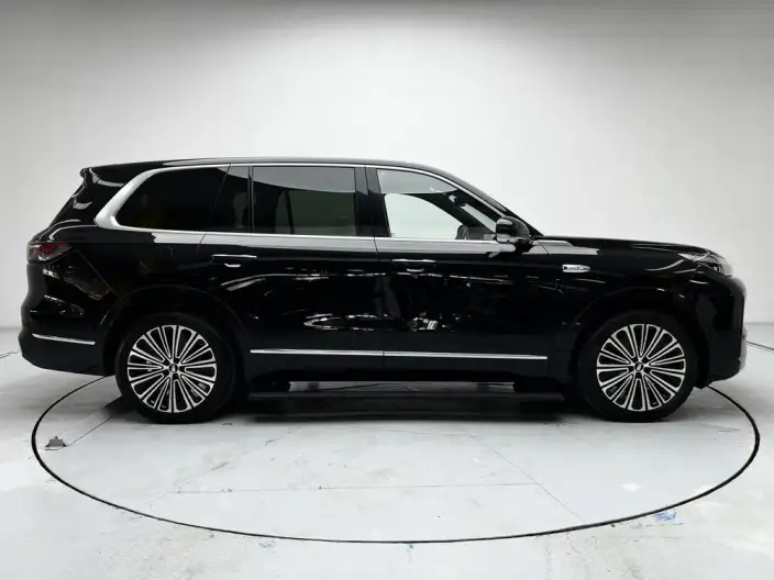 Geely M9 2025 Model 210km 4WD Pilot Edition – фото 8
