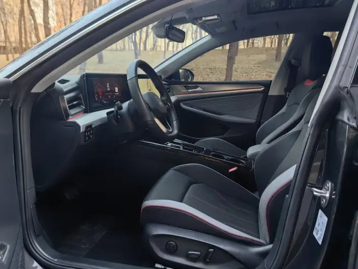 Volkswagen Lamando 2023 Model Volkswagen Lamando L 280TSI DSG Hot version – фото 8