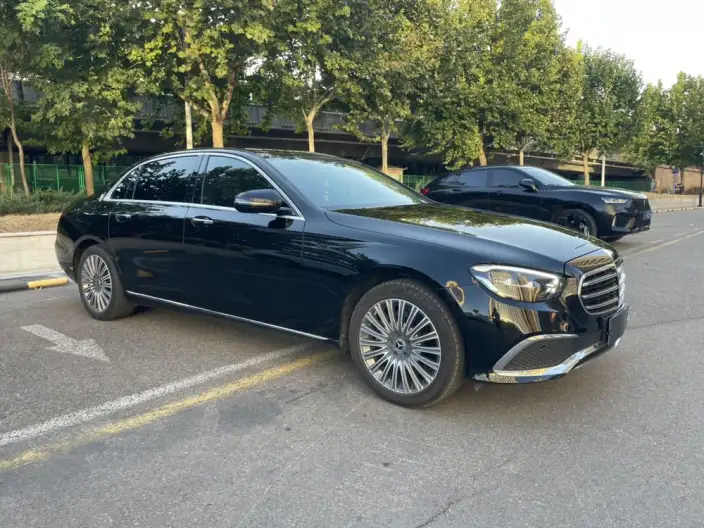 Mercedes-Benz E-Class 2022 Model Facelift II E 300 L Luxury Model sedan – фото 3