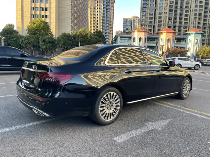 Mercedes-Benz E-Class 2022 Model Facelift II E 300 L Luxury Model sedan – фото 7