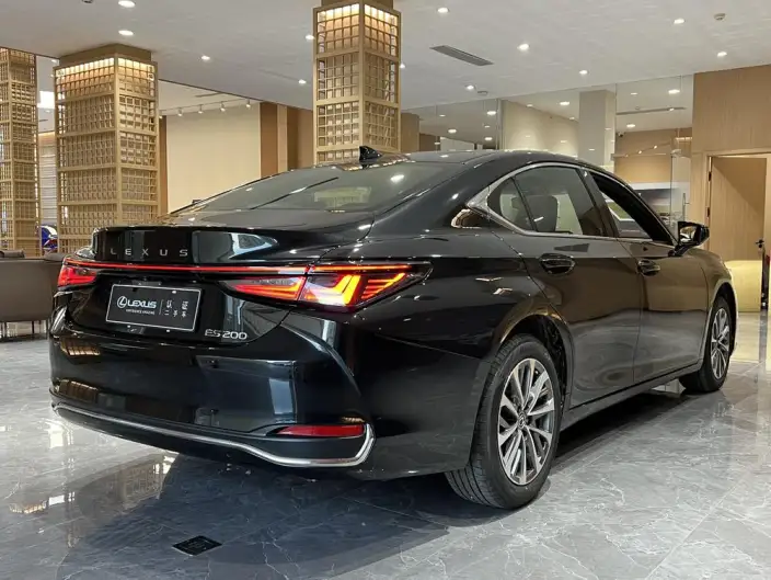 Lexus ES 2025 Model 200 Premium – фото 6