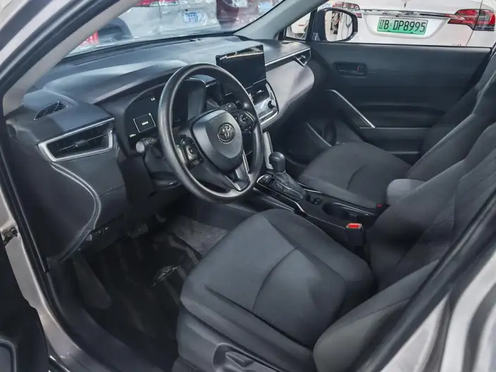 Toyota Corolla Cross 2024 Model 2.0L CVT Pioneer Edition – фото 9