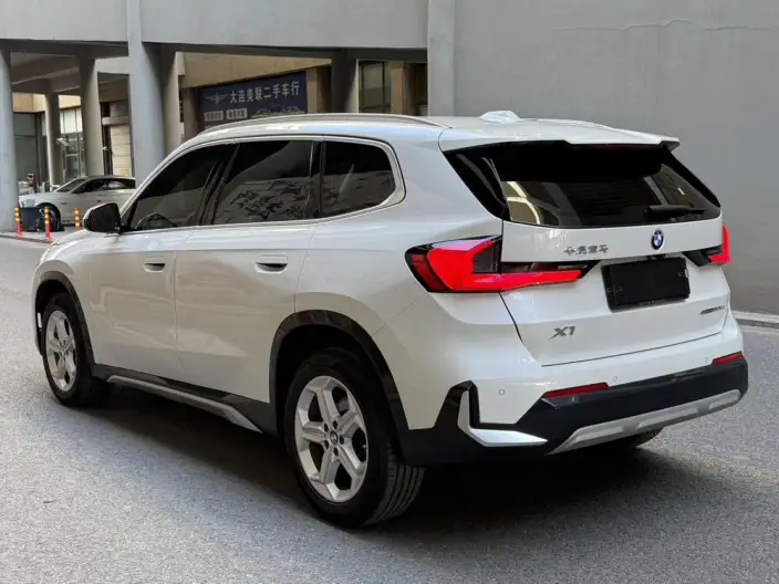 BMW X1 2023 Model sDrive20Li X Design Set – фото 4