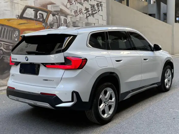 BMW X1 2023 Model sDrive20Li X Design Set – фото 6