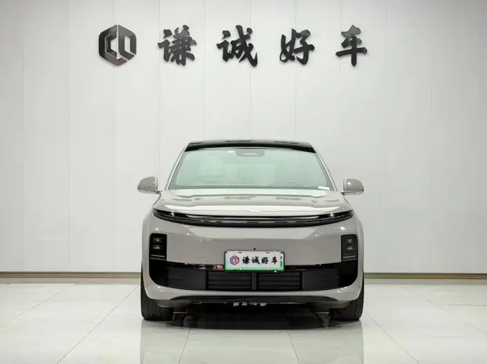 Li Auto L6 2024 Model Pro Edition – фото 2