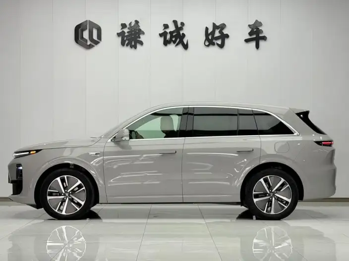 Li Auto L6 2024 Model Pro Edition – фото 4