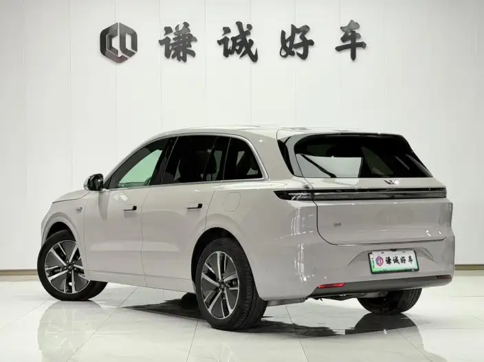 Li Auto L6 2024 Model Pro Edition – фото 5