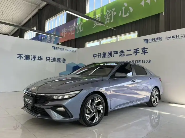Hyundai Ioniq 2023 Model 1.5L CVT GLX Elite Edition – фото 1