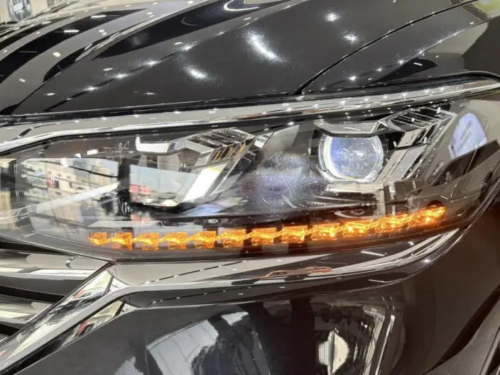 Viloran 2024 Model 380TSI Zun Drive Edition – фото 7