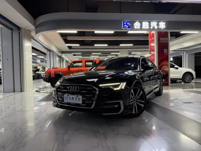 Audi A6L 2023 Model Facelift 40 TFSI Luxury Dynamic Model – фото 1