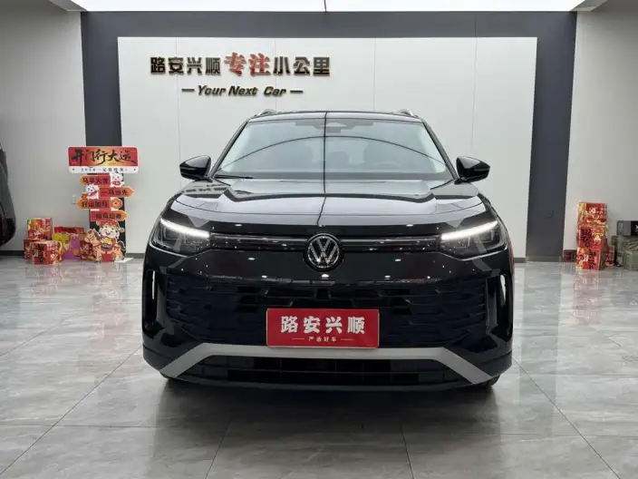 Volkswagen Tayron 2025 Model Volkswagen Tayron L 330TSI 2WD Elite – фото 2