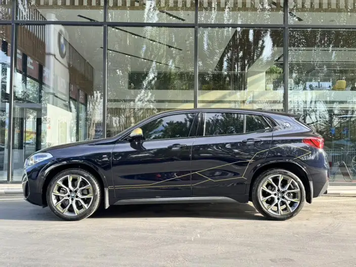 BMW X2 2023 Model sDrive25i Bright Edition – фото 2