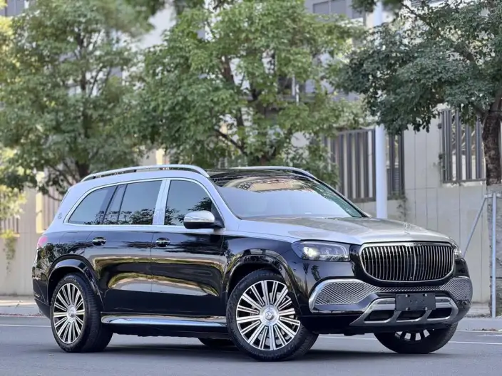 Mercedes-Benz GLS 2022 Model Facelift GLS 450 4MATIC Fashion Model – фото 3