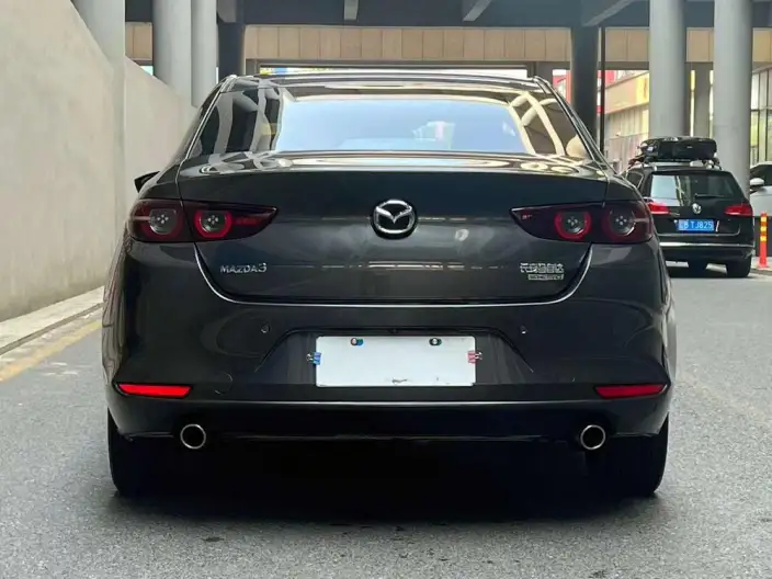 Mazda3 Axela 2023 Model 2.0L Automatic Zhi Zhen Edition – фото 4