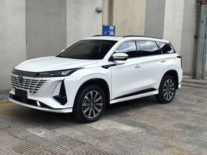 Changan CS75 PLUS 2023 Model Third generation 1.5T Automatic Luxury Model – фото 1