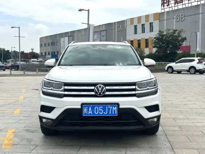 Volkswagen Tharu 2021 Model 280TSI 2WD Deluxe Edition PLUS – фото 2