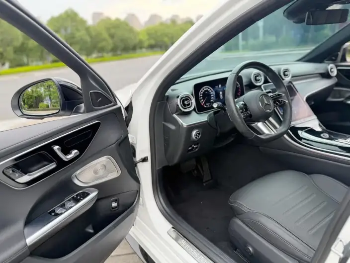 Mercedes-Benz C-Class 2023 Model C 260 L Haoye Sports Edition – фото 9