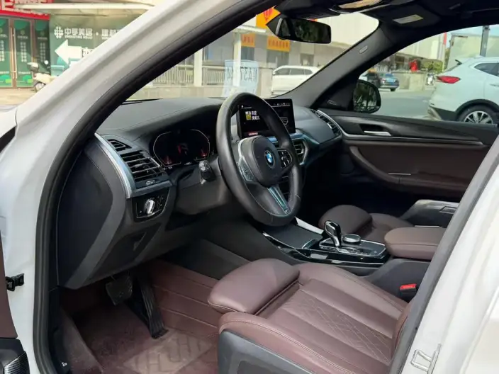 BMW X3 2023 Model xDrive30i Exclusive Model M Night Set – фото 8